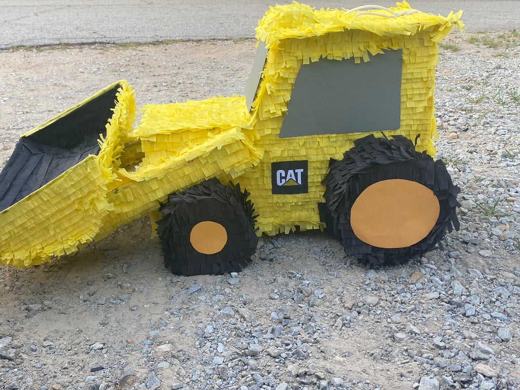 (Piñatas) tractors and monster trucks